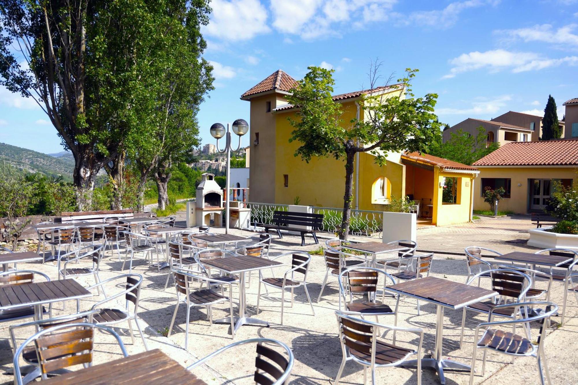 Vacances Leo Lagrange - Le Village Des Lavandes Montbrun-les-Bains Luaran gambar